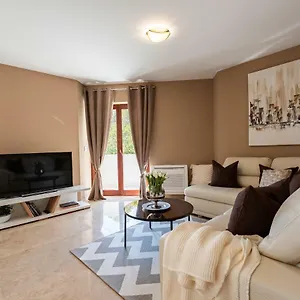 Zen Luxury Apartament