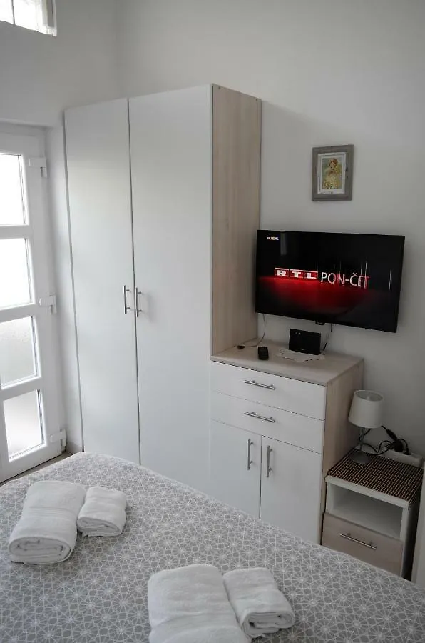 Apartment Mate Zadar